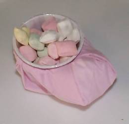 fill baby bootie cups with candies