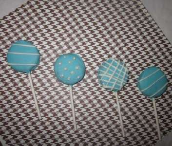 blue stripes and pearls oreo lollipops