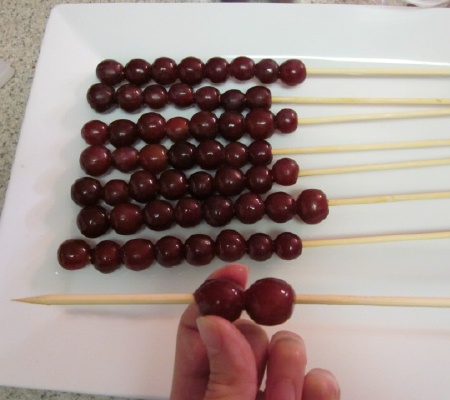 grapes threaded on skewers for fruit bouquet