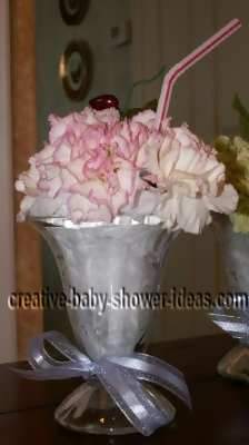 ice cream sundae floral centerpiece