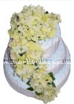 cream flowers diaper cakee