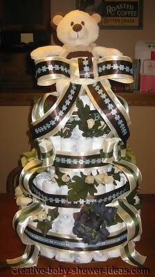 Bear Diaper Cake mod teddy bear diaper cake